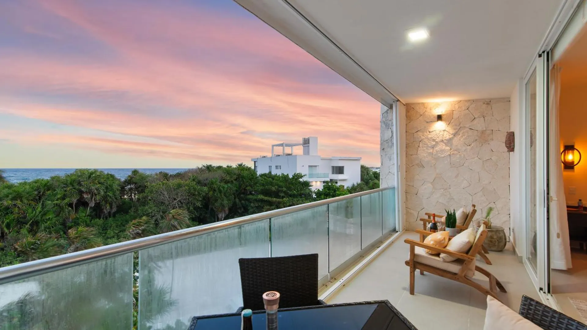 Oceanfront Paradise In Akumal Beach Access Lejlighed